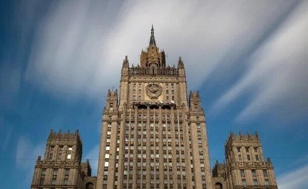 У мзс рф пригрозили системними ударами по Києву та закликали іноземців виїхати