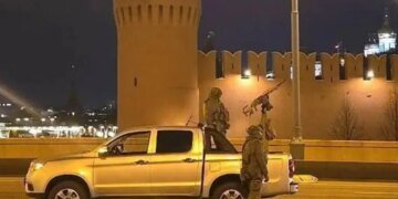 Паника в небе: в РФ вводят бесполетную зону над Москвой