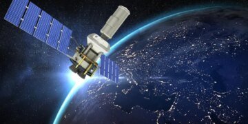 Сотні супутників на навколоземній орбіті – Fire Point розкрив деталі своєї супутникової програми
