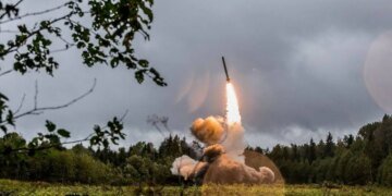 рф 24 травня вдарила по Києву рідкісною ракетою 9М729 з “Іскандер-М1”