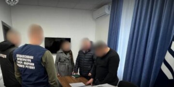 Бывший глава Ровенского ТЦК находится под стражей: новое дело о пикапах дошло до суда