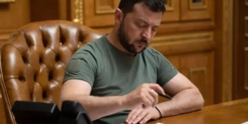 Громади отримали право офіційно фінансувати ЗСУ та будувати фортифікації – Зеленський підписав закон