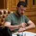 Громади отримали право офіційно фінансувати ЗСУ та будувати фортифікації – Зеленський підписав закон