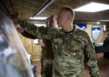 Ворог не полишає намірів вийти за межі Покровської агломерації – Сирський