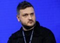 “Сумасшедший”: как Путин “заглатывает” безумные доклады Герасимова