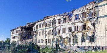 Одна людина загинула, шестеро поранені внаслідок російських обстрілів Донеччини – поліція