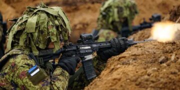 В Эстонии могут ввести обязательный призыв женщин