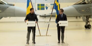Украина закупит шведские истребители Gripen: Зеленский объявил о масштабном соглашении