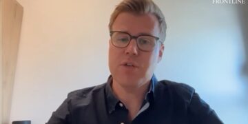 Мобилизация без смягчений и уставший парламент: журналист The Times о реалиях в Украине