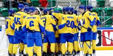 Сборная Украины впервые за 19 лет возвращается в элитный дивизион чемпионата мира по хоккею
