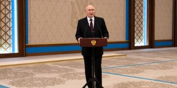 “Сровнять с землей”: Путин заявил о наступлении по всем направлениям и пригрозил Европе