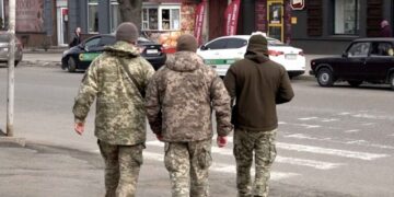 Справка ВЛК не поможет: в каких случаях временно непригодных не выпустят из Украины