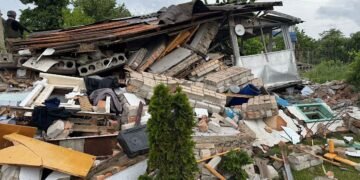 В Днепропетровской области в результате атак со стороны РФ погибли два человека, ещё десять получили ранения
