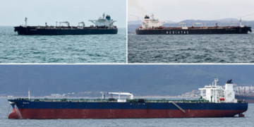 Дроны атаковали в Черном море три танкера “теневого флота” России