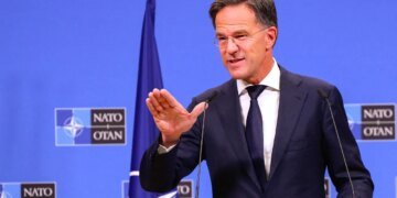 Українські удари по російських НПЗ демонструють найвищий рівень ефективності – Рютте