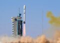Китай успішно запустив новий супутник для випробування інтернет-технологій