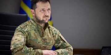 Попередження щодо російських ударів залишаються в силі, росія підготувала обстріл – Зеленський