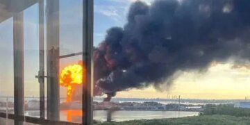 Дрони Fire Point уразили кораблі та нафтовий термінал в російському санкт-петербурзі – Штілерман