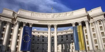Україна передасть відкритий лист Зеленського до путіна через дипломатичні канали, очікуємо змістовну відповідь – МЗС