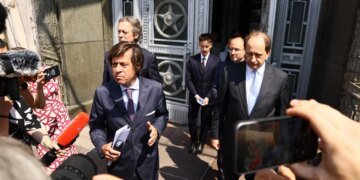 росія висунула звинувачення Британії, Франції та Німеччині через "затягування" війни