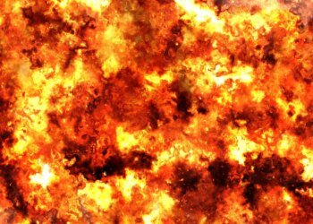 У краснодарському краї спалахнув морський термінал після атаки дронів