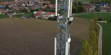 Гібридна війна з орбіти: російські супутники глушать GPS-сигнали в Європі – ЦПД