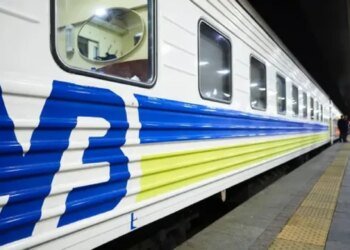 На одно место приходится более 6 человек: «Укрзализныця» предупредила украинцев о дефиците билетов