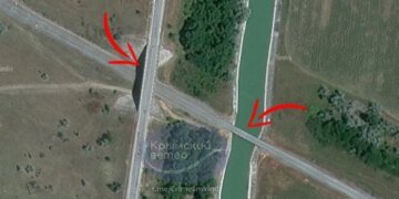 Дроны атаковали два моста в Крыму — один из них имеет стратегическое значение для снабжения войск. ВИДЕО