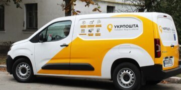 Укрпошта призупинила роботу пересувних відділень у Нікопольському районі після атак дронів рф