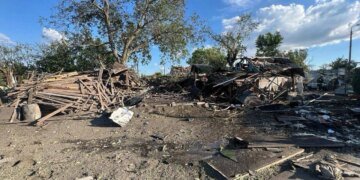 Кількість жертв удару по Запоріжжю зросла до п'яти, постраждали десять людей