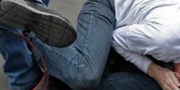 В Черкасской области трое подростков изводили 17-летнего парня в гараже