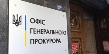 За рік Офіс генпрокурора направив до суду 258 справ щодо воєнних злочинів в Україні, 97 осіб вже визнано винними