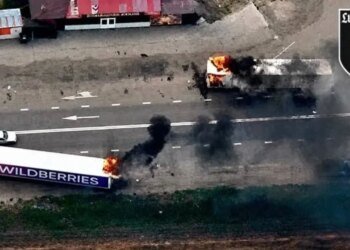 Доигрались в прятки: украинские дроны превратили в пепел замаскированные под Wildberries фуры оккупантов. ВИДЕО