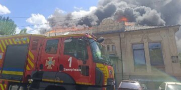 Уже 9 постраждалих у Запоріжжі після удару рф ракетою та дронами по мирних кварталах