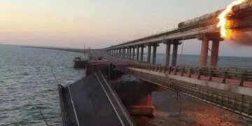 Україна посилила спроможності для ударів по Кримському мосту – розвідка Британії
