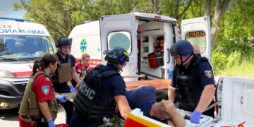 Кількість постраждалих у Дніпрі після російської атаки зросла до 29