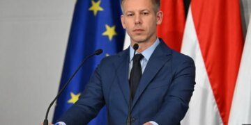 Венгрия не поддержит ЕС в вопросе лишения защиты украинских мужчин