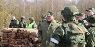 Тактика зеркального давления: как Украина заставила Кремль нервничать из-за Беларуси