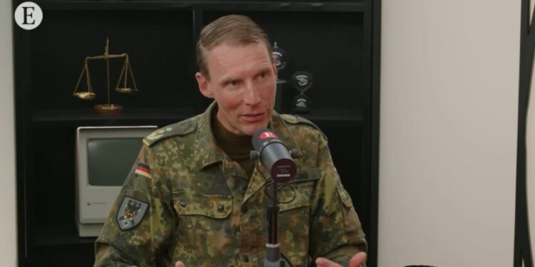 Танк станет “материнским кораблем” для дронов: генерал Бундесвера объяснил, каким будет поле боя