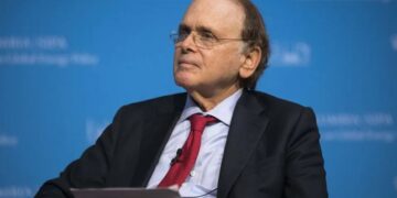 Нефтяной шок отменяется: в Ергин объяснил, почему блокада Ормуза не повторила 1970-е