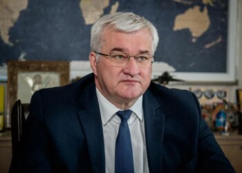 Сибіга після удару по Сумах закликав партнерів посилити тиск на росію та надати Україні більше ППО