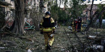 Жертвами атаки рф на Київ стали вже 20 людей