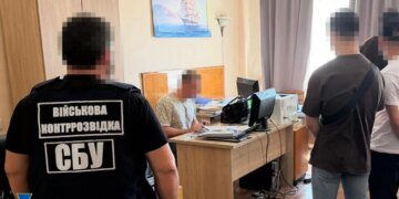 Намагався "злити" ворогу інформацію про розробки українських дронів – в академії Міноборони затримали російського "крота"