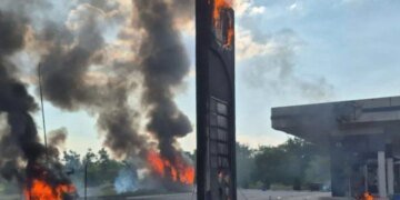 На Дніпровщині під атакою рф знову опинилася АЗС – є загиблий і поранені