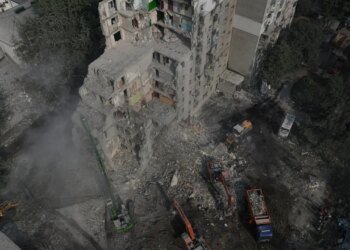 В Киеве и области ввели экстренные отключения электроэнергии