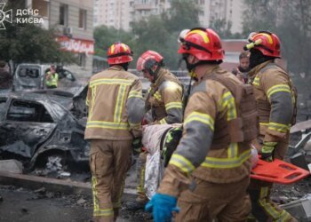 В Киеве увеличилось число жертв ночной атаки. ФОТО