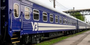 Відновлення руху поїздів на Київщині: частина рейсів все ще відстає від графіка