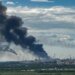 “Омський НПЗ зустрічає новий FP-1”: Генштаб підтвердив ураження найбільшого нафтопереробного заводу росії за 2500 км від кордону України