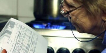 Коммунальные тарифы требуют пересмотра: когда украинцам следует ожидать подорожания услуг