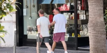 Фигурантов дела “Мидас” заметили на Ferrari во Франции, — СМИ
